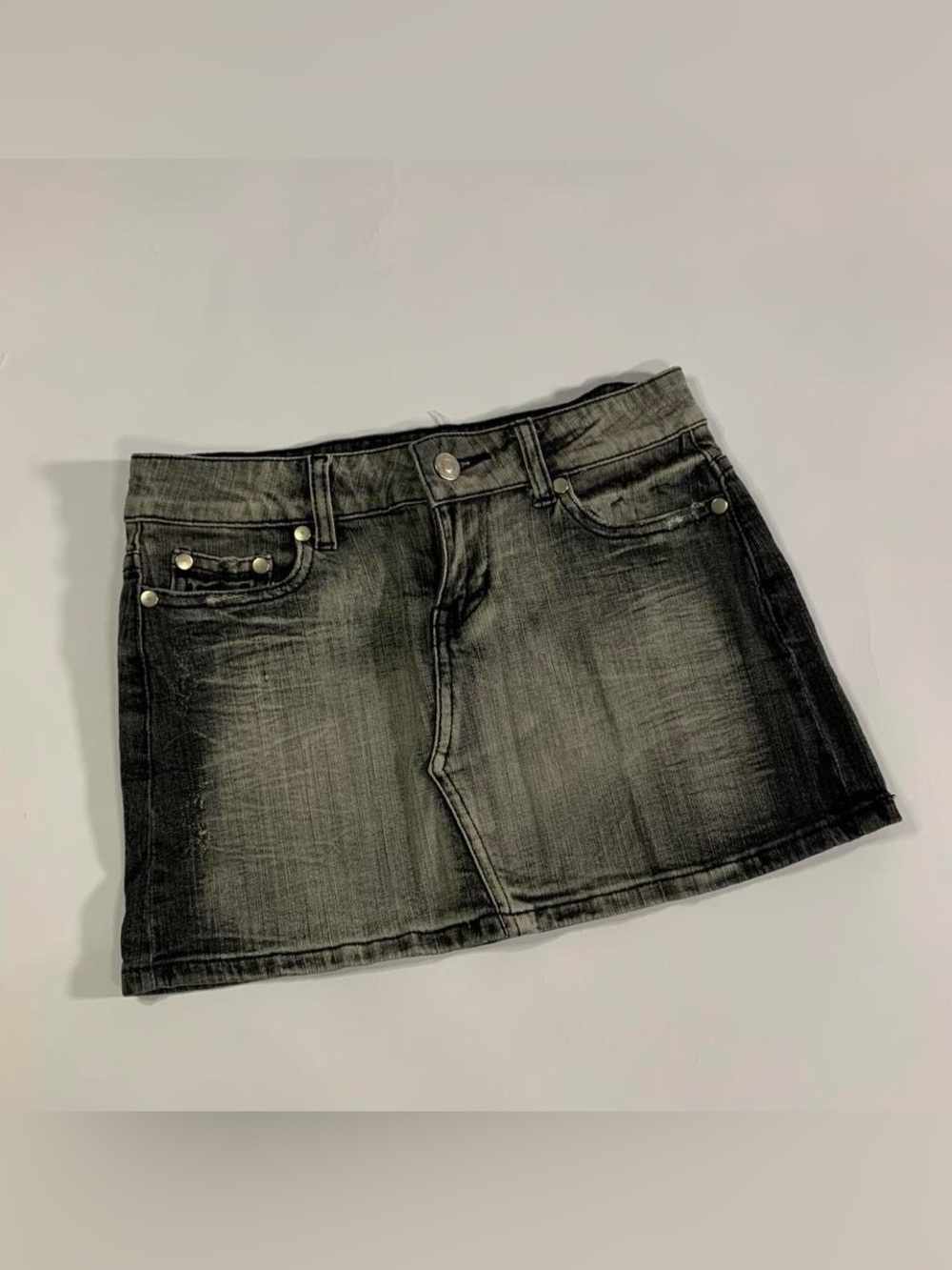 Y2K Rue 21 Gray Denim Mini Skirt Size 1/2 Low Rise Faded Wash